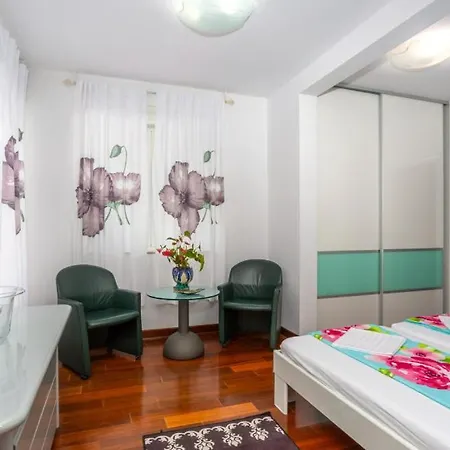 Anamia With Seaview By Guide Vila Sodici