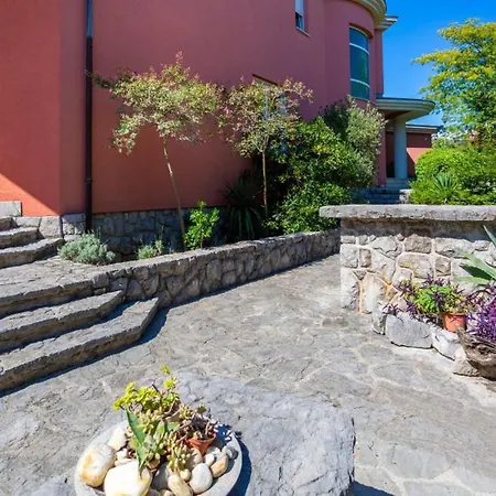 Anamia With Seaview By Guide Vila Sodici