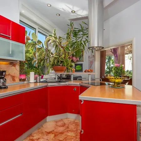 Vila Anamia With Seaview By Guide